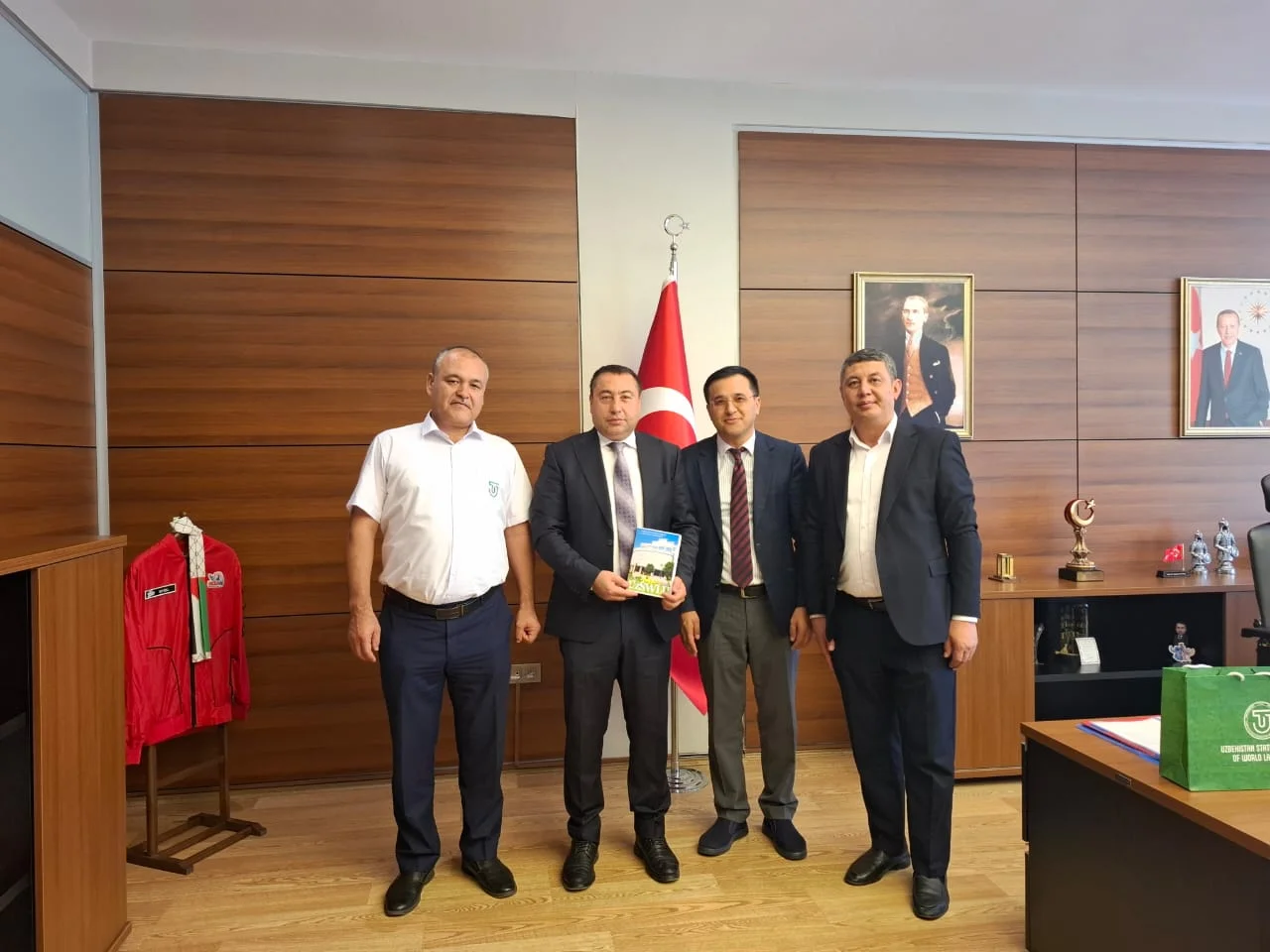 Özbekistan Devlet Dünya Dilleri Üniversitesi Heyeti Selçuk Üniversitesini Ziyaret Etti